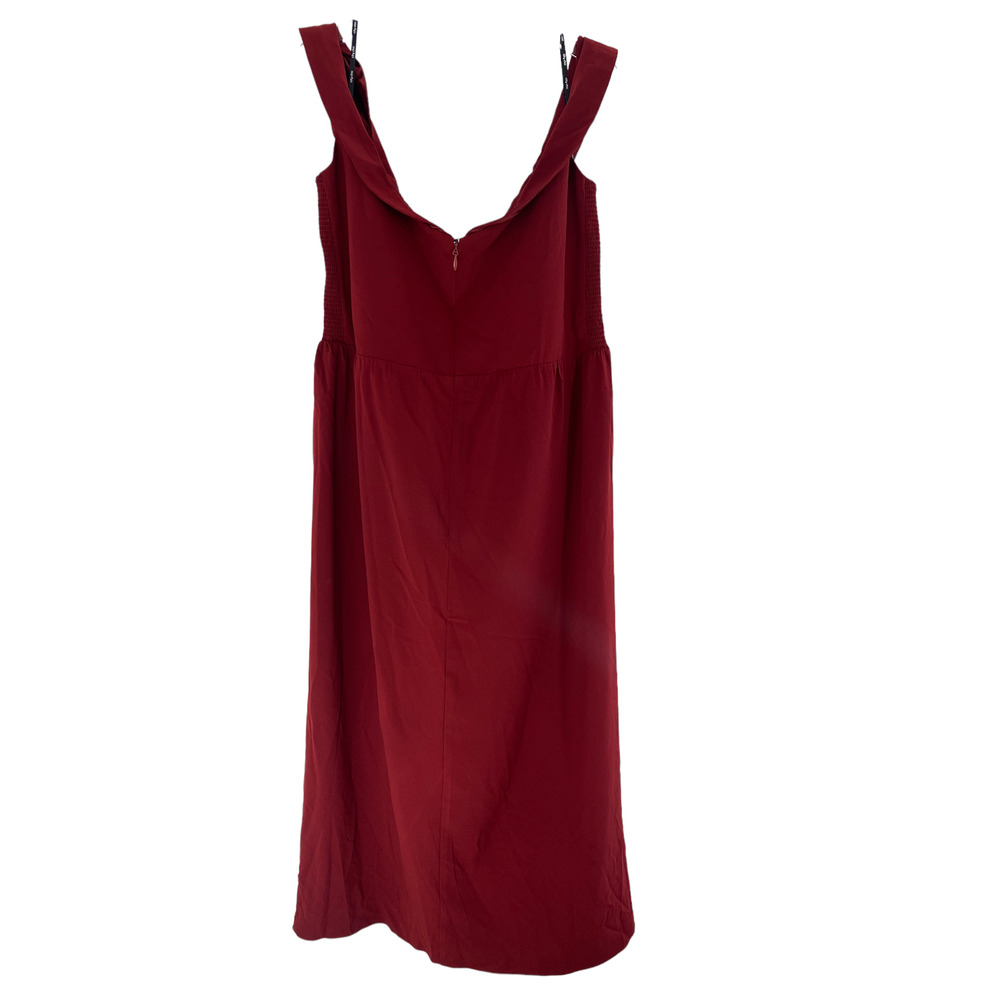 City Chic Off-Shoulder Maxi Dress in Wine - Picture 8 of 12